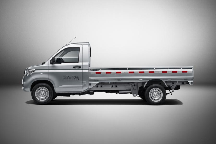  WuLing Rongguang Mini Single Cab 2018 года  (фото 2 из 9)